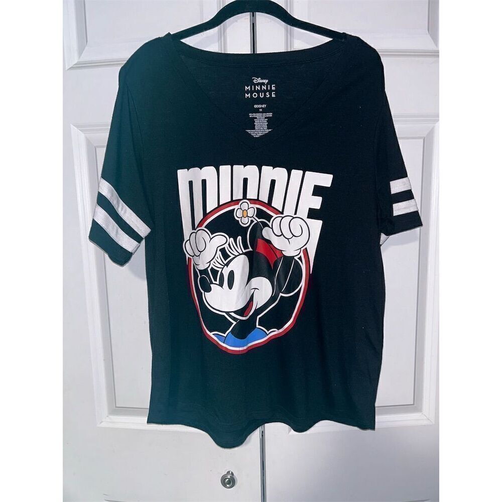 Disney Retro Minnie Mouse V-Neck T-Shirt Black Women’s Short Sleeve Casual Top